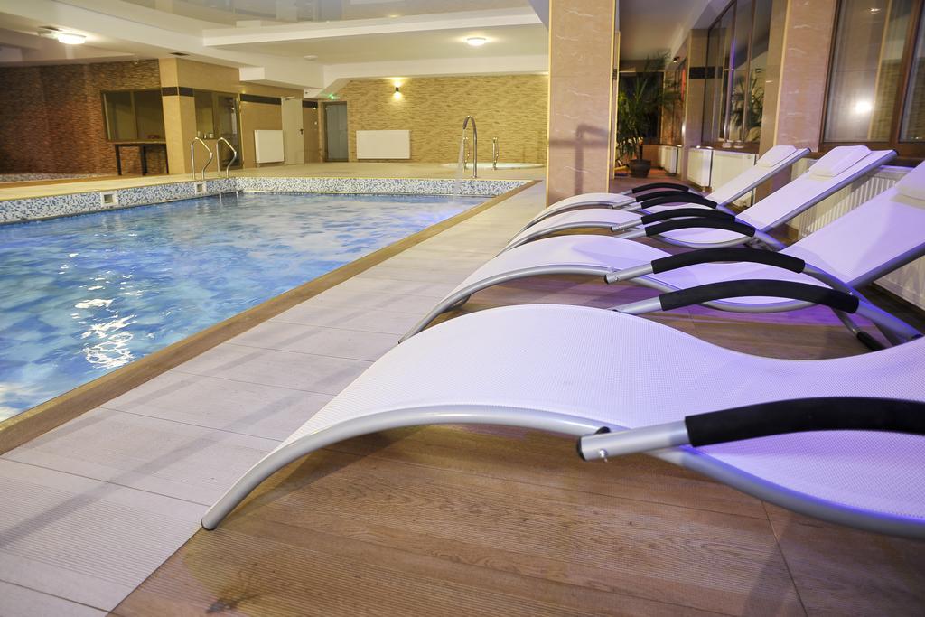 Hotel Mir-Jan Spa Ladek-Zdroj Exterior foto